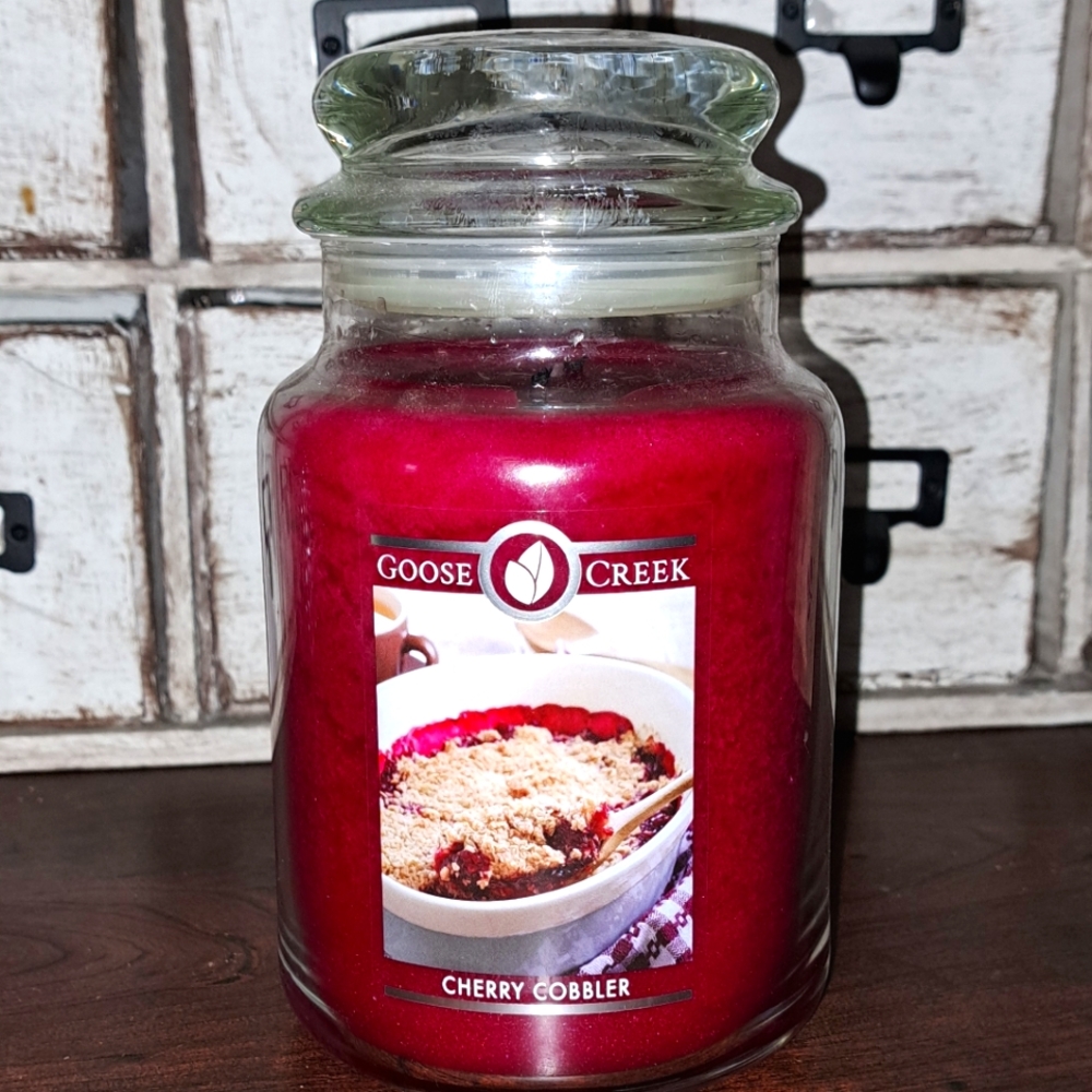 Goose Creek Jar Candle